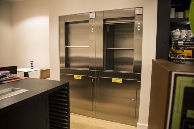 Installation de Monte-plats élévateur pour restaurant à Avignon